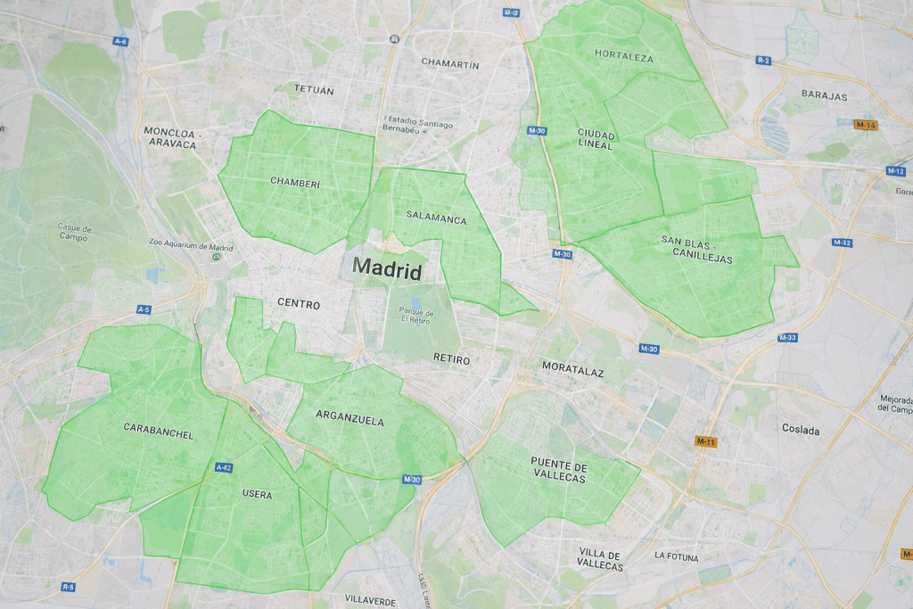 Planificación de zonas de reparto de publicidad en Madrid con mapa y folletos, metodologíaa de control de AmaTea